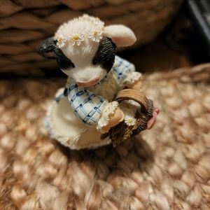 Mary moo moos flour girl